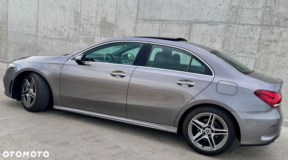 Mercedes-Benz Klasa A 220 4Matic 7G-DCT AMG Line - 12