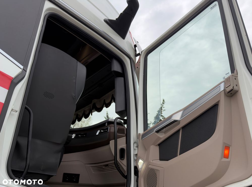 DAF 530 XG+ /// Full air /// Full wersja /// Aluminiowe felgi /// - 12