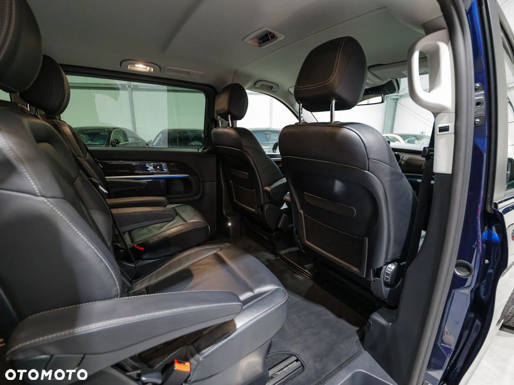 Mercedes-Benz Klasa V 300 d Avantgarde 9G-Tronic (ekstra d³) - 23