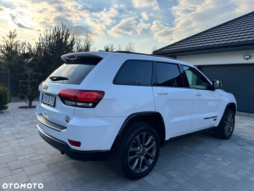 Jeep Grand Cherokee 3.0 CRD 75th Anniver - 28