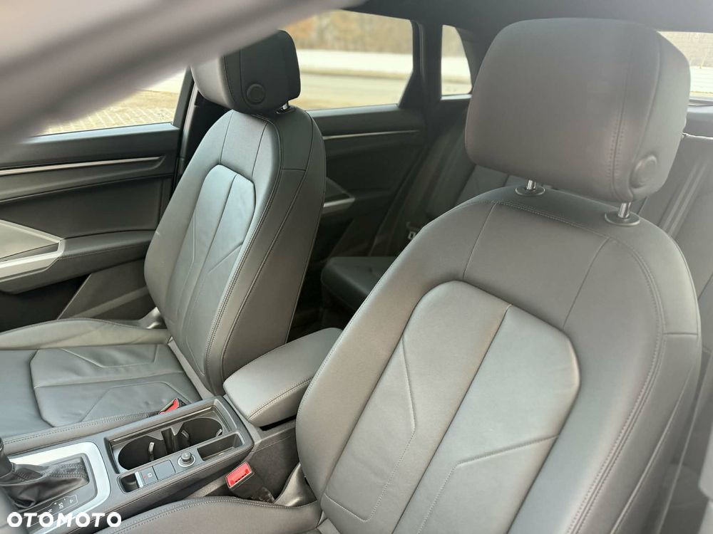 Audi Q3 45 TFSI Quattro S tronic S line - 9