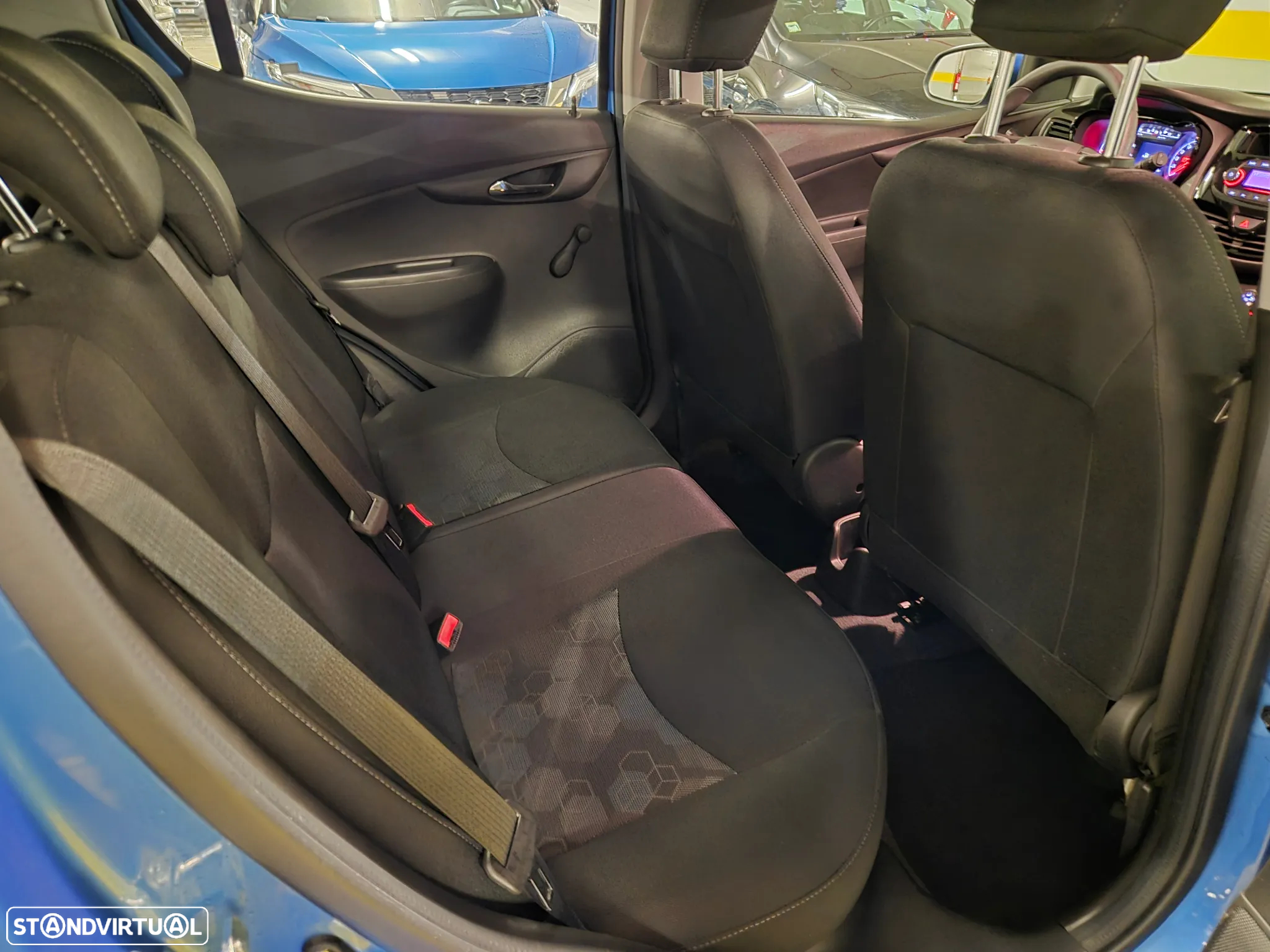 Opel Karl 1.0 Rocks - 15