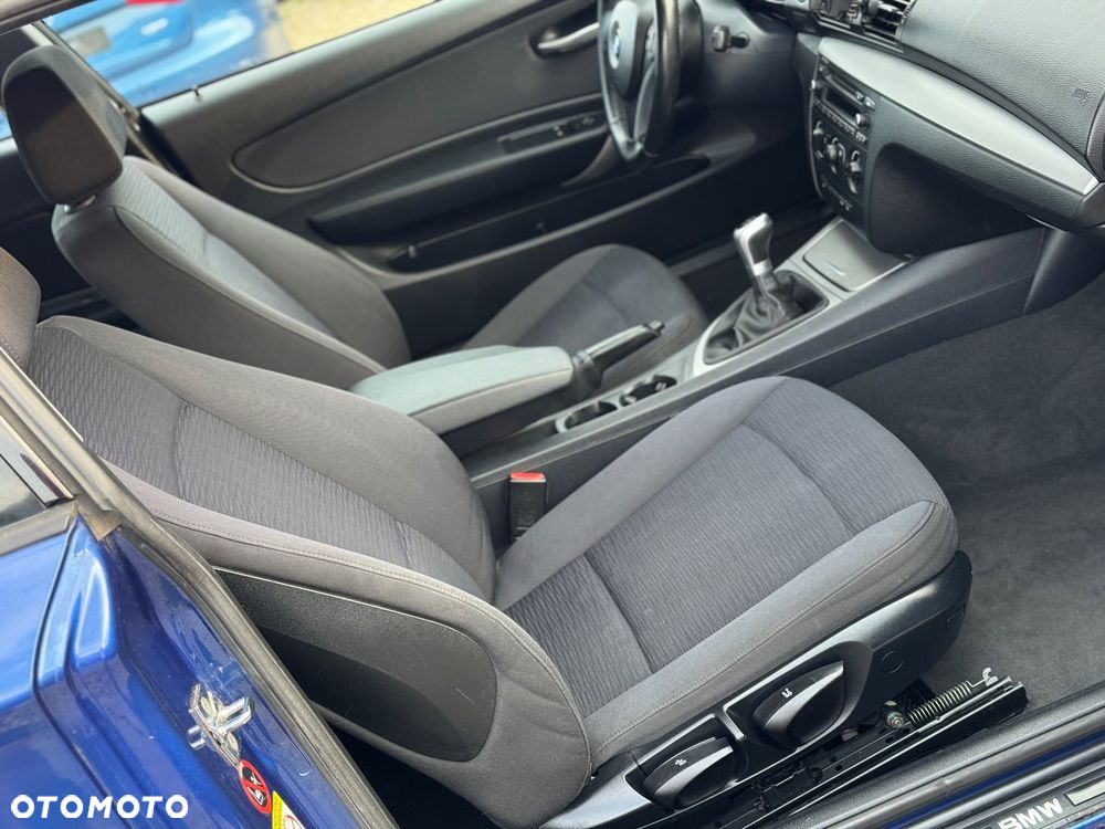 BMW Seria 1 118d DPF - 16