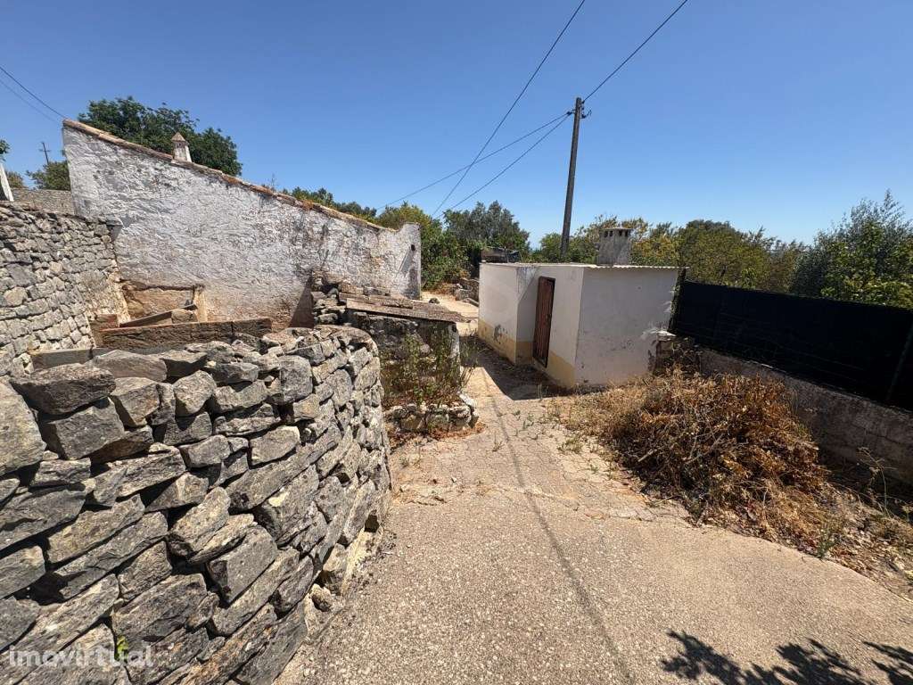 Moradia Antiga com Potencial em Vale Telheiro, Loulé, Algarve - Grande imagem: 5/14