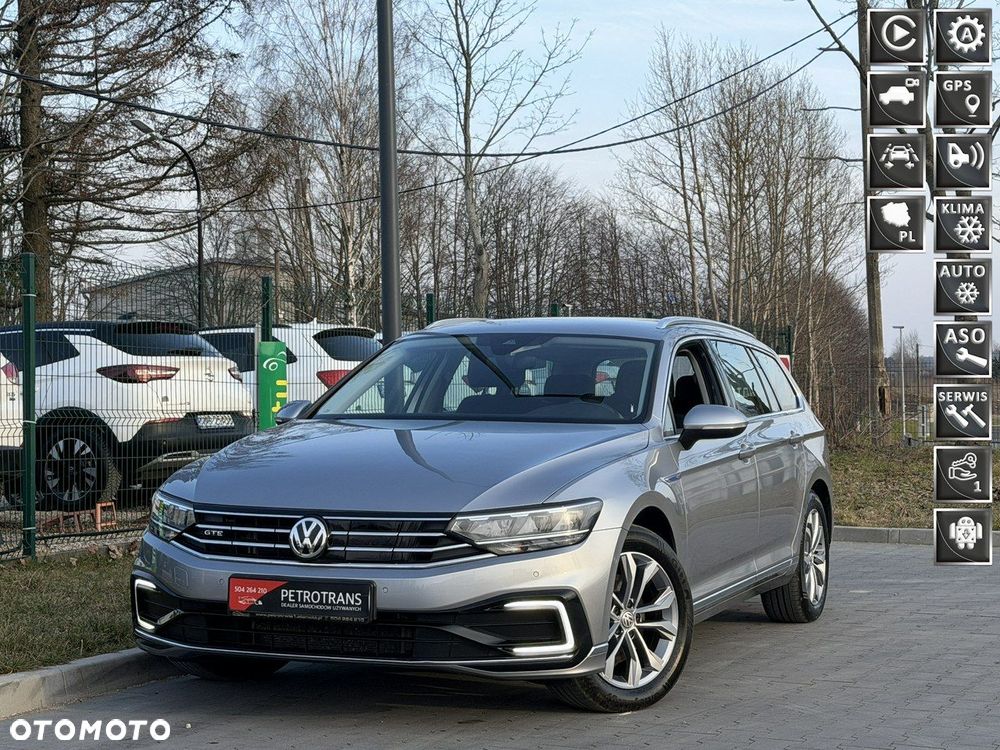 Volkswagen Passat - 2