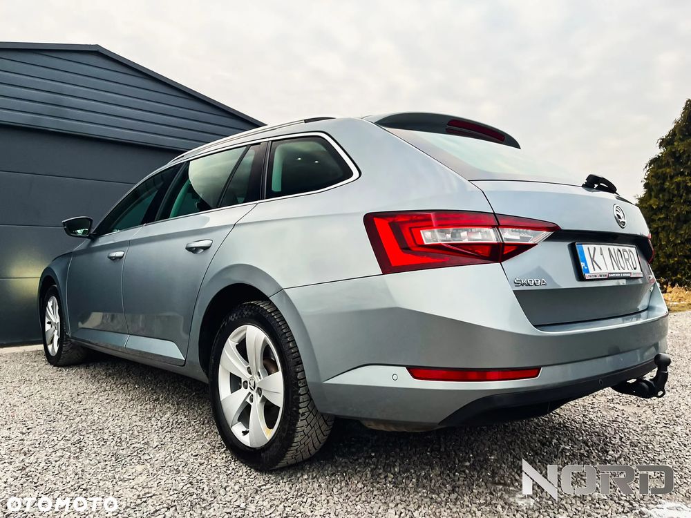 Skoda Superb 1.4 TSI ACT 4x4 Style - 8