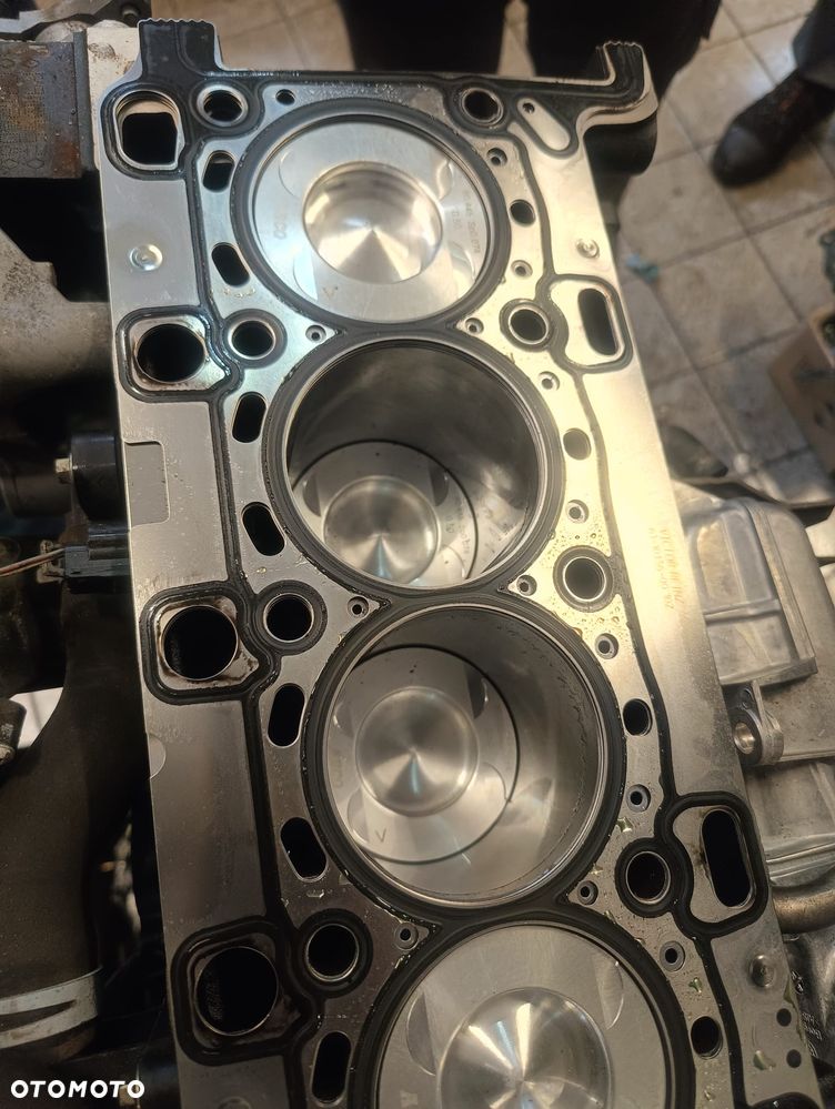 Renault Espace 1.6 dCi Energy Initiale Paris EDC - 40