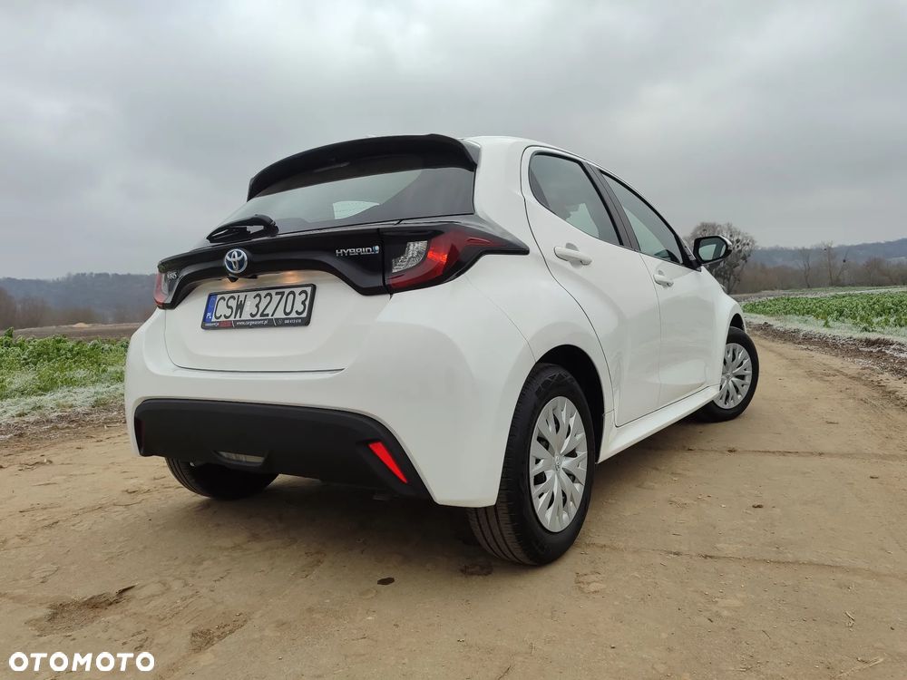 Toyota Yaris - 13