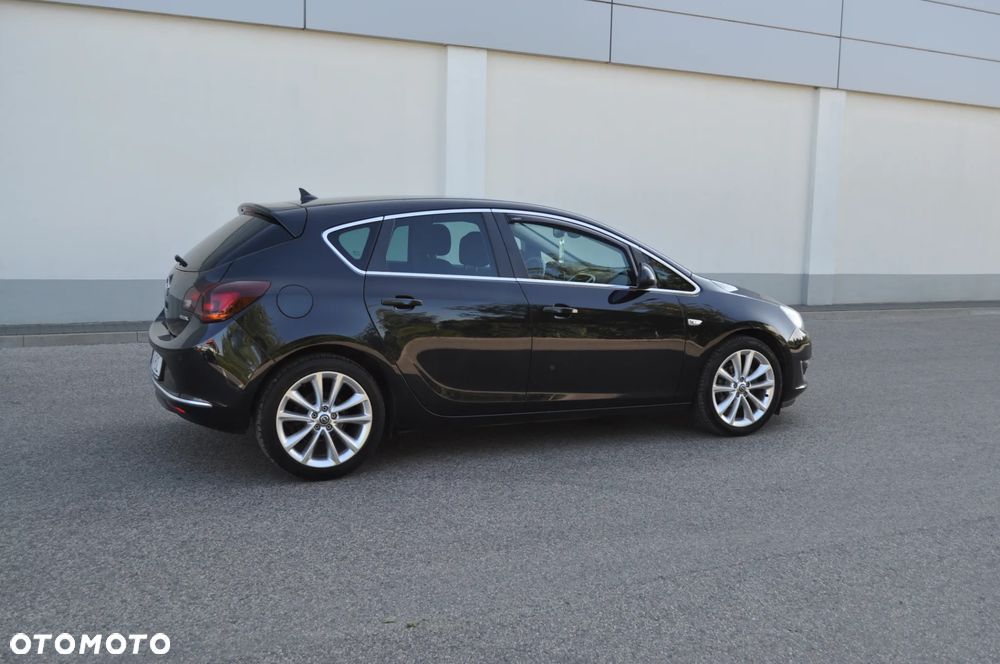 Opel Astra 1.4 Turbo Exklusiv - 6