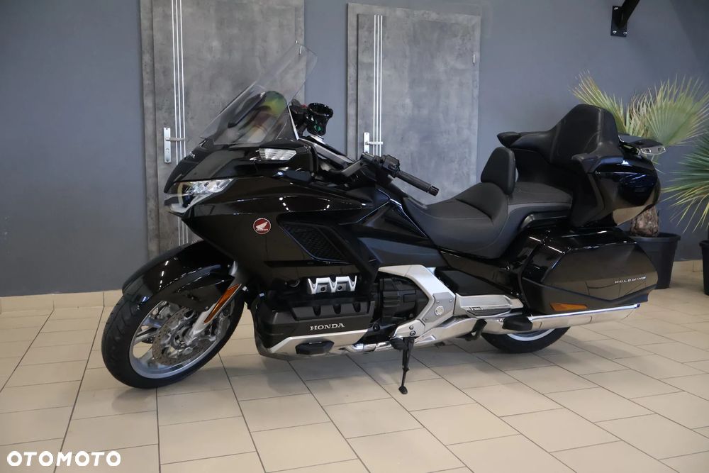 Honda GL - 22