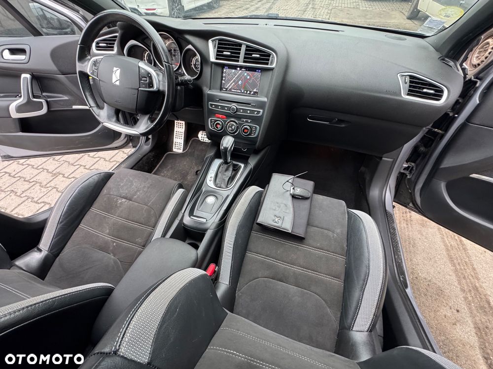 Citroën DS4 Cross 1.6 BlueHDi Be Chic S&S EAT6 - 9