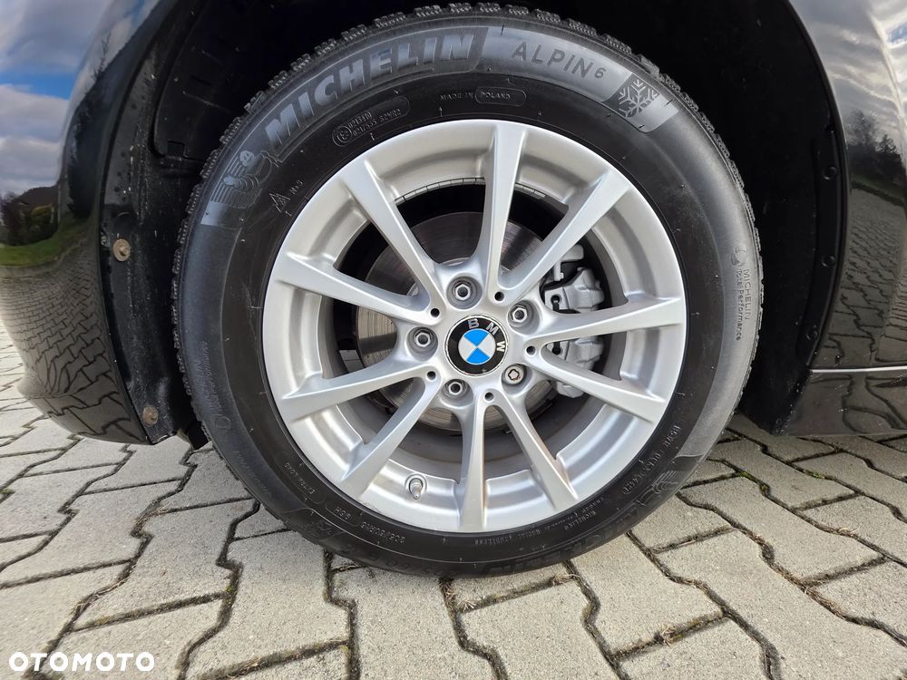 BMW Seria 3 318d Edition Luxury Line Purity - 37