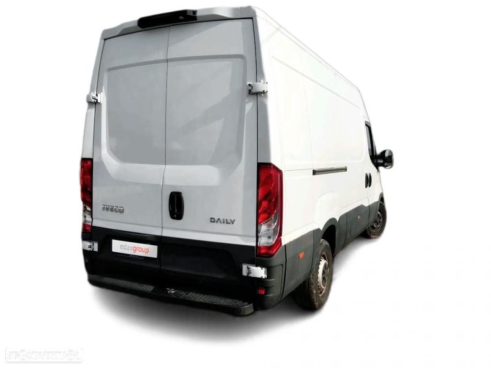 Iveco Daily 2.3 12m3 c/IVA - 2