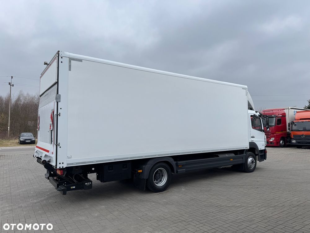 Mercedes-Benz ATEGO - 10