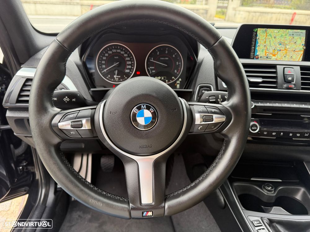 BMW 118 d Pack M - 26
