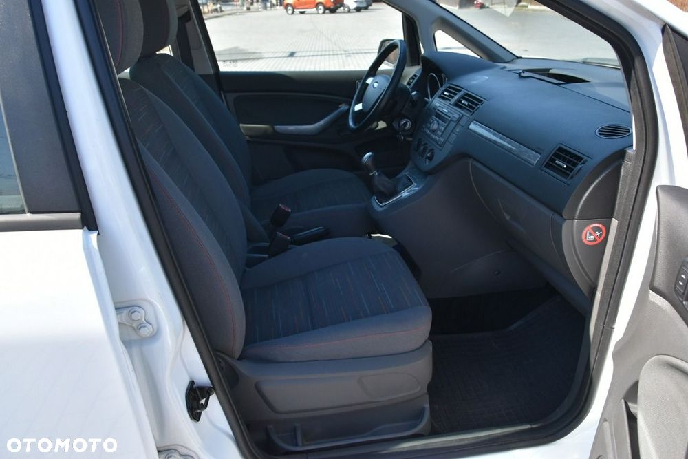 Ford C-MAX - 10