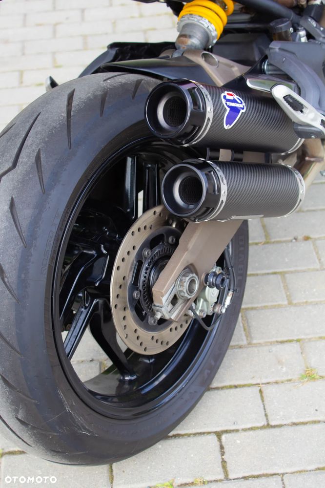 Ducati Monster - 12