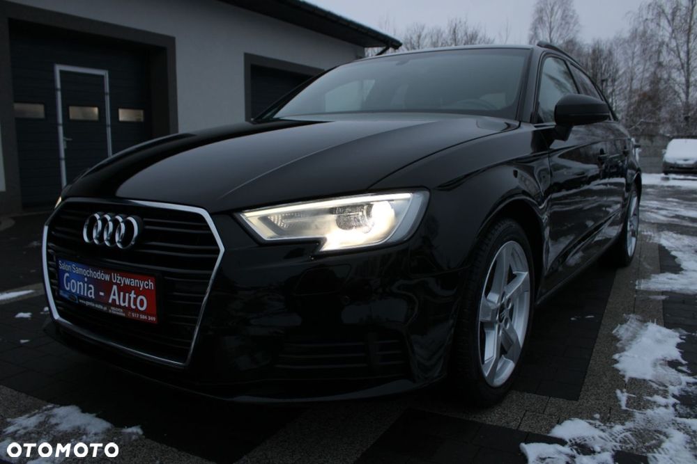 Audi A3 Sportback - 16