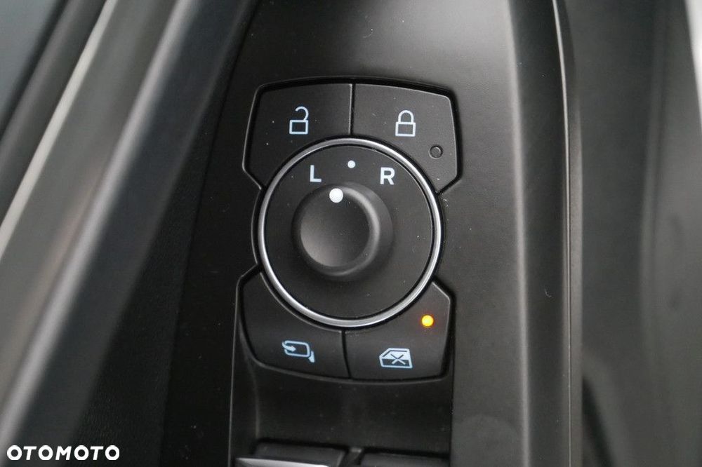Ford Focus - 28