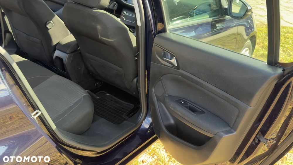 Peugeot 308 1.6 e-HDi Allure S&S - 9