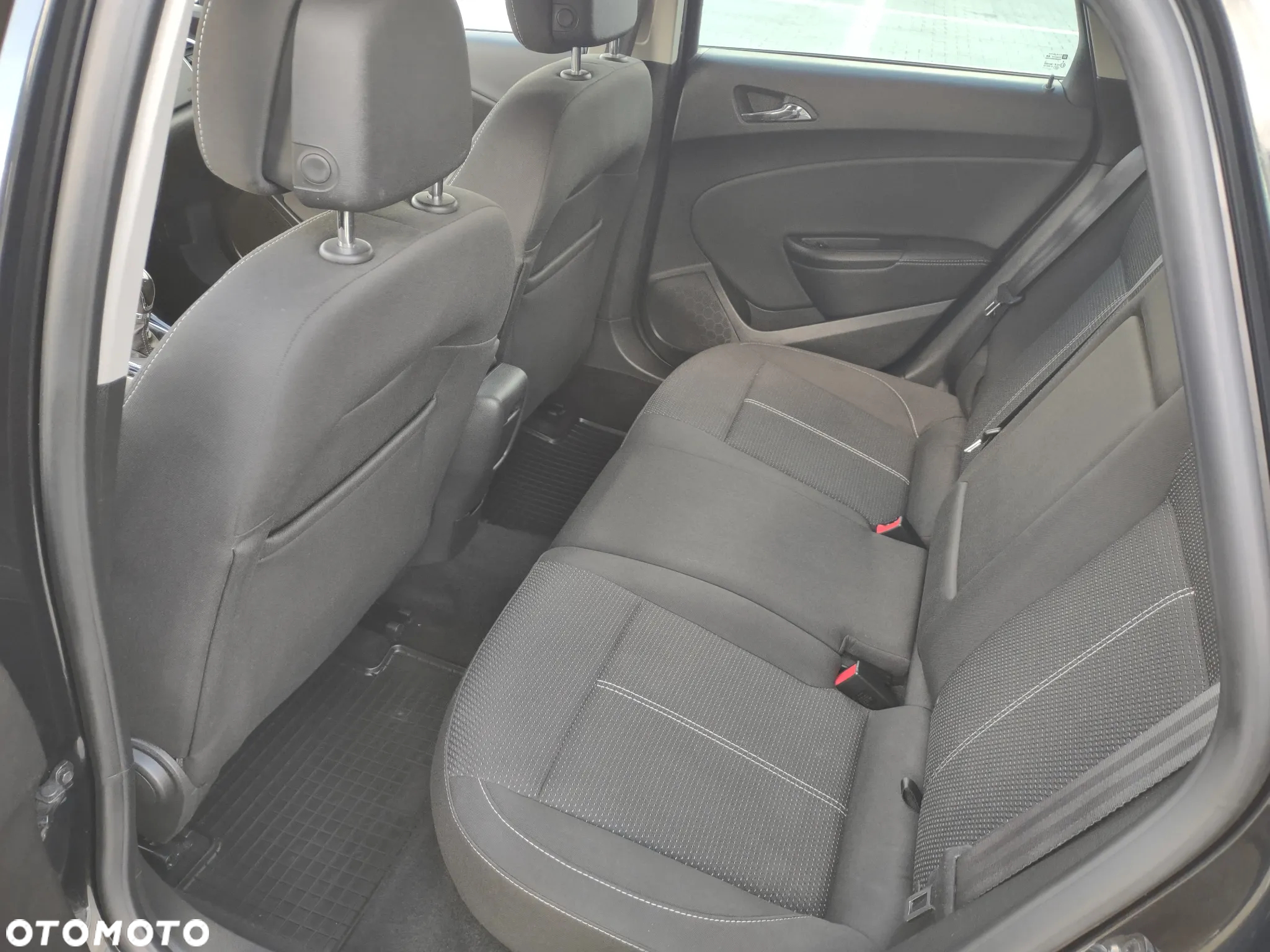 Opel Astra 2.0 CDTI DPF Sports Tourer - 23