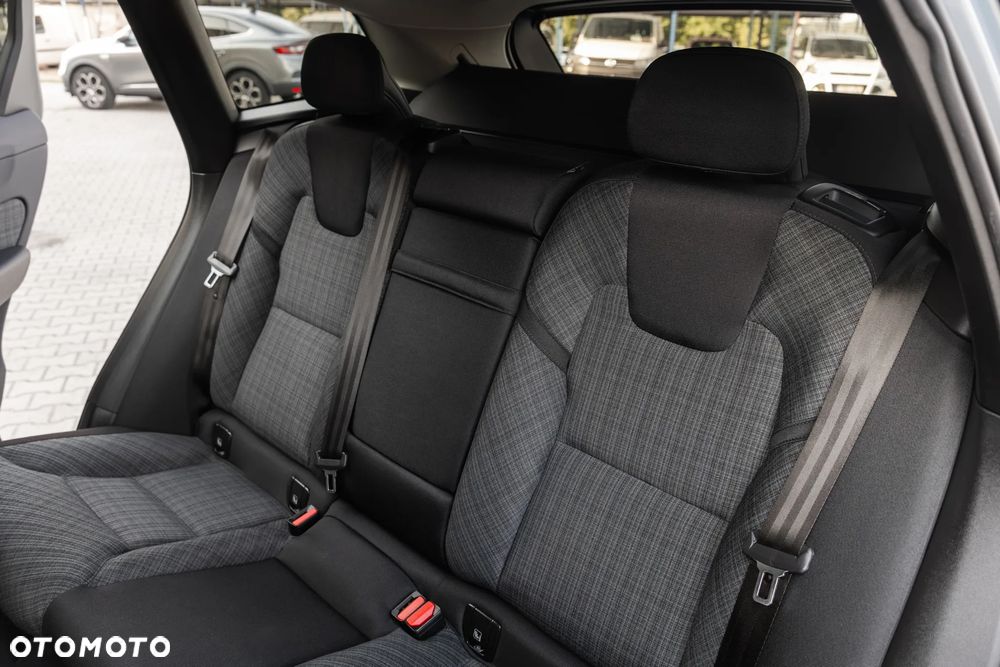 Volvo XC 60 B4 B Core - 28