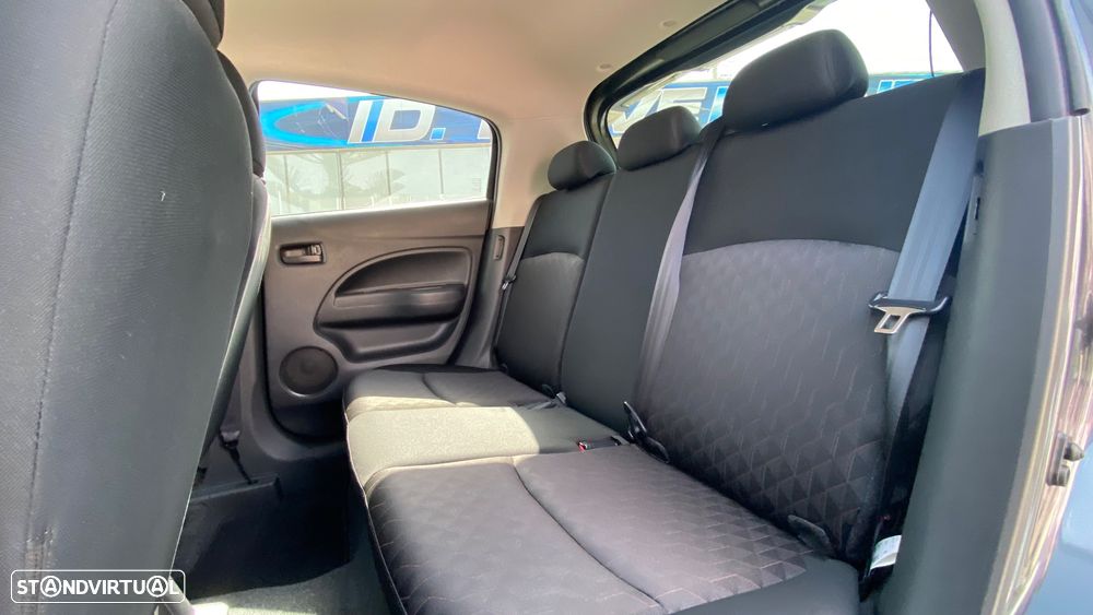 Mitsubishi Space Star 1.2 Intense Connect Edition - 20