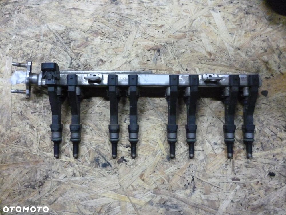 HYUNDAI I30 III 1.5 DPI LISTWA WTRYSKOWA 35350-08100 - 1