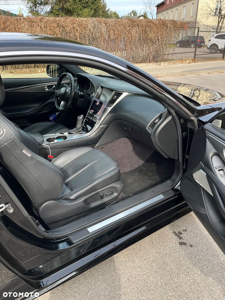 Infiniti Q60 2.0t Premium - 16