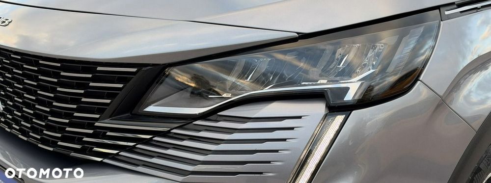 Peugeot 3008 1.6 PureTech Hybrid4 PHEV Allure S&S EAT8 - 18
