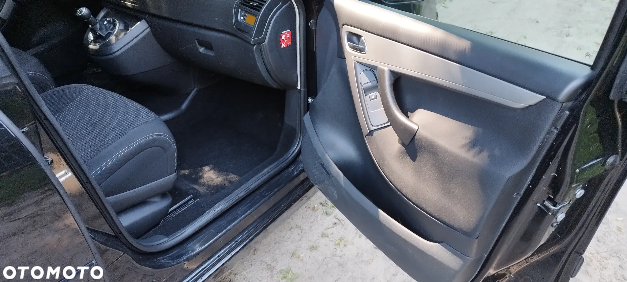 Citroën C4 Picasso 1.6 HDi FAP Style - 18