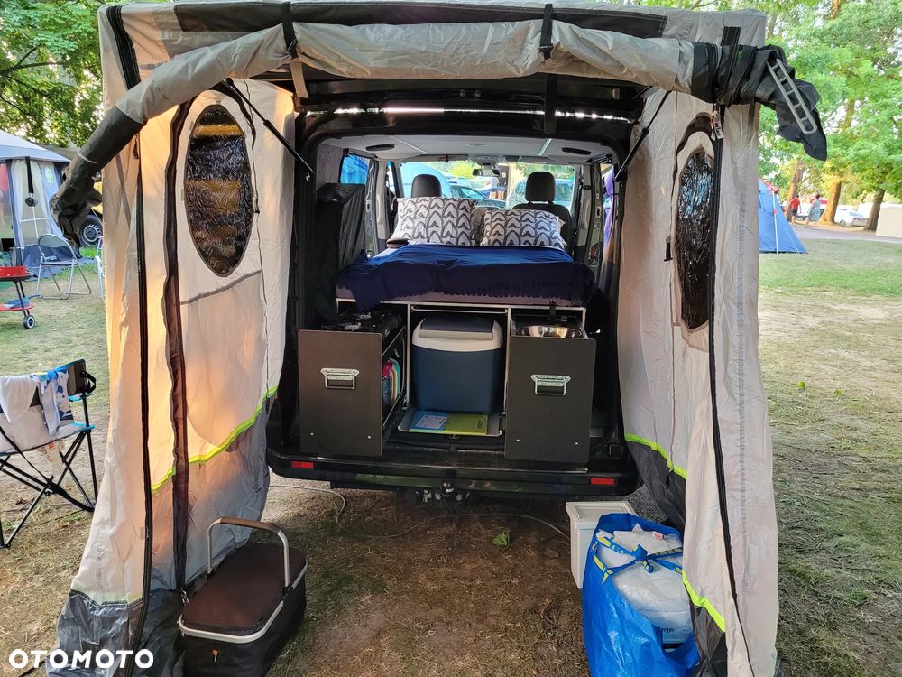 Opel Vivaro - 23