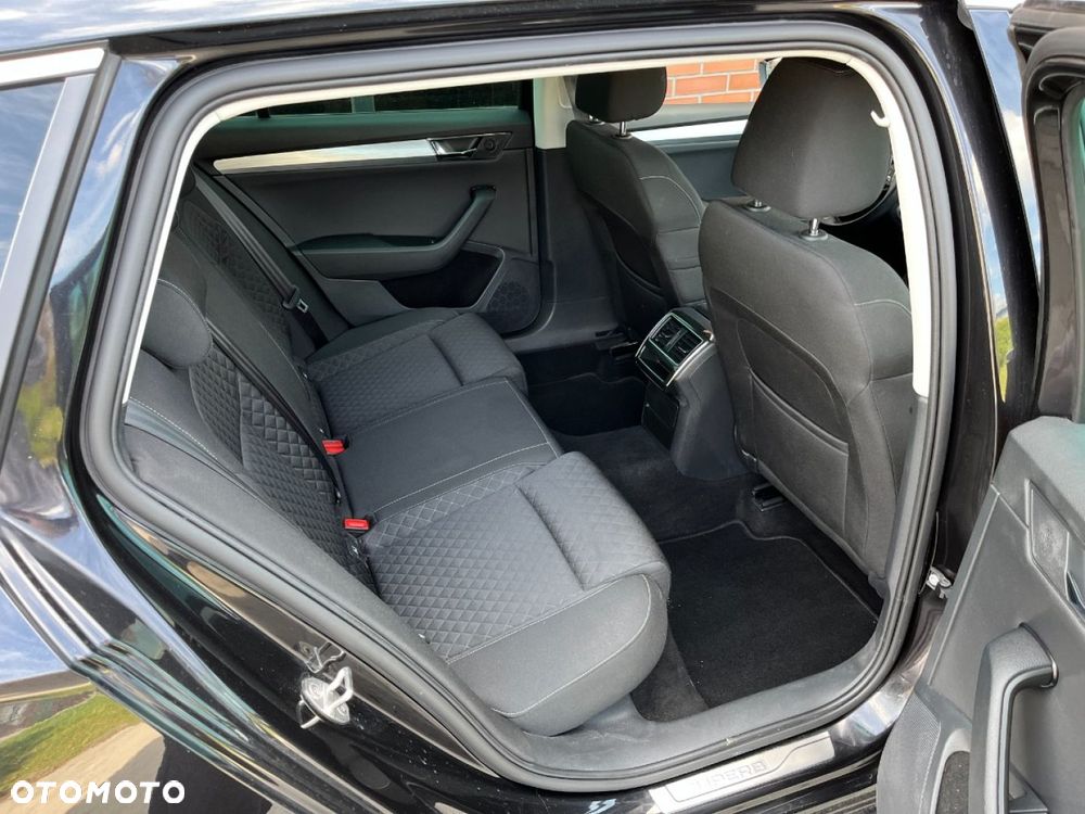 Skoda Superb 2.0 TDI DSG Style - 16