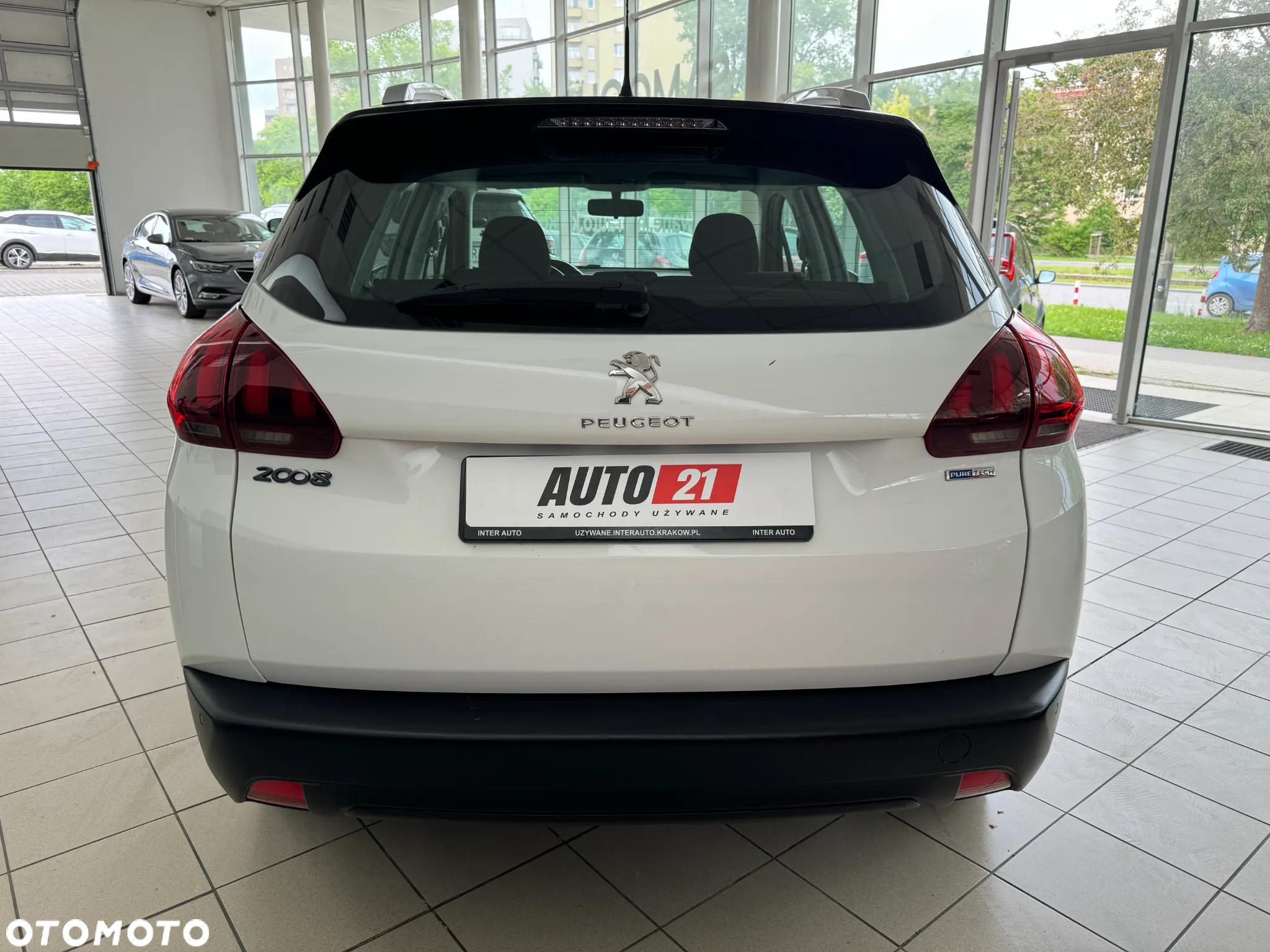 Peugeot 2008 1.2 Pure Tech Active EU6 - 13