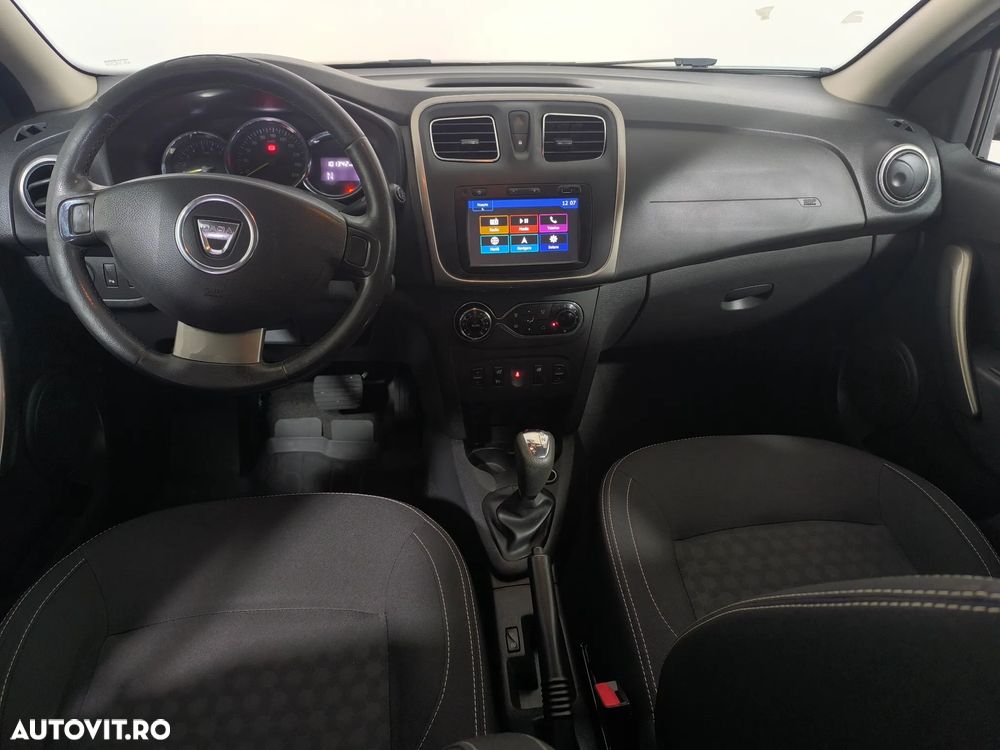 Dacia Sandero - 8