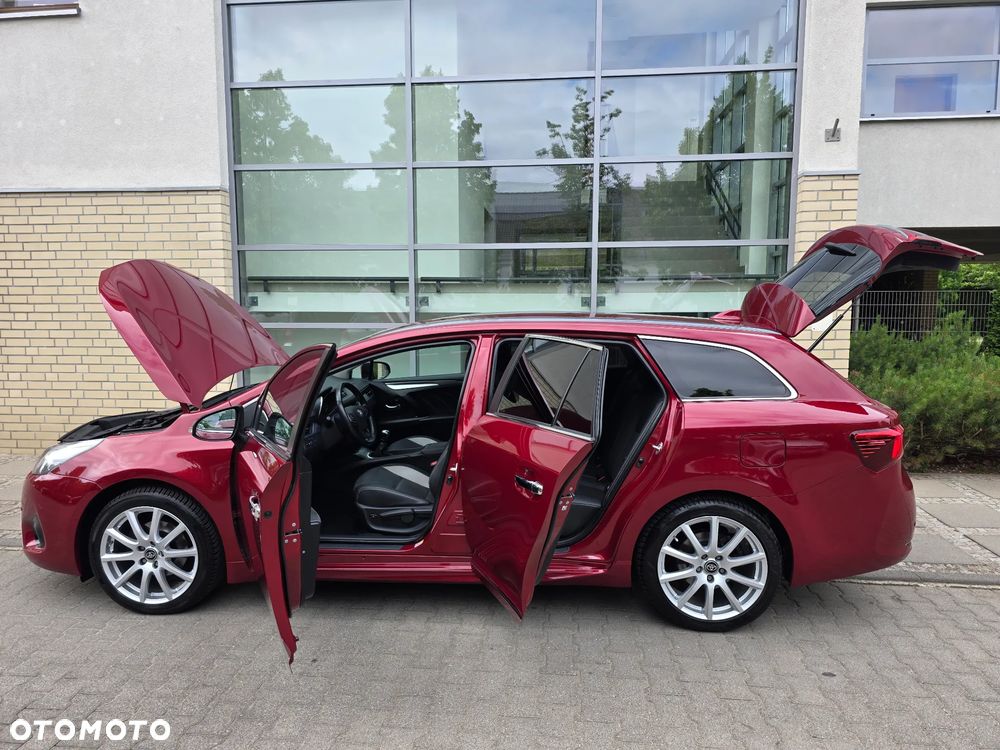 Toyota Avensis - 10
