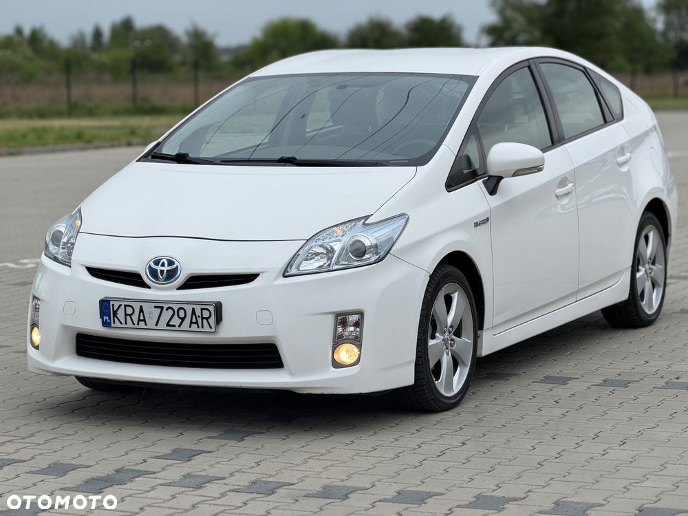 Toyota Prius - 1