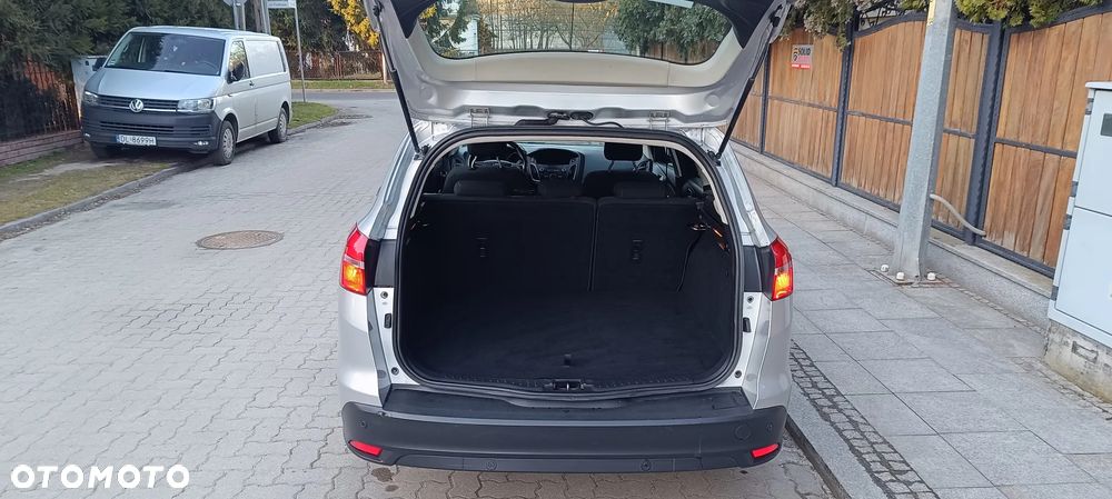 Ford Focus 1.5 TDCi SYNC Edition - 12