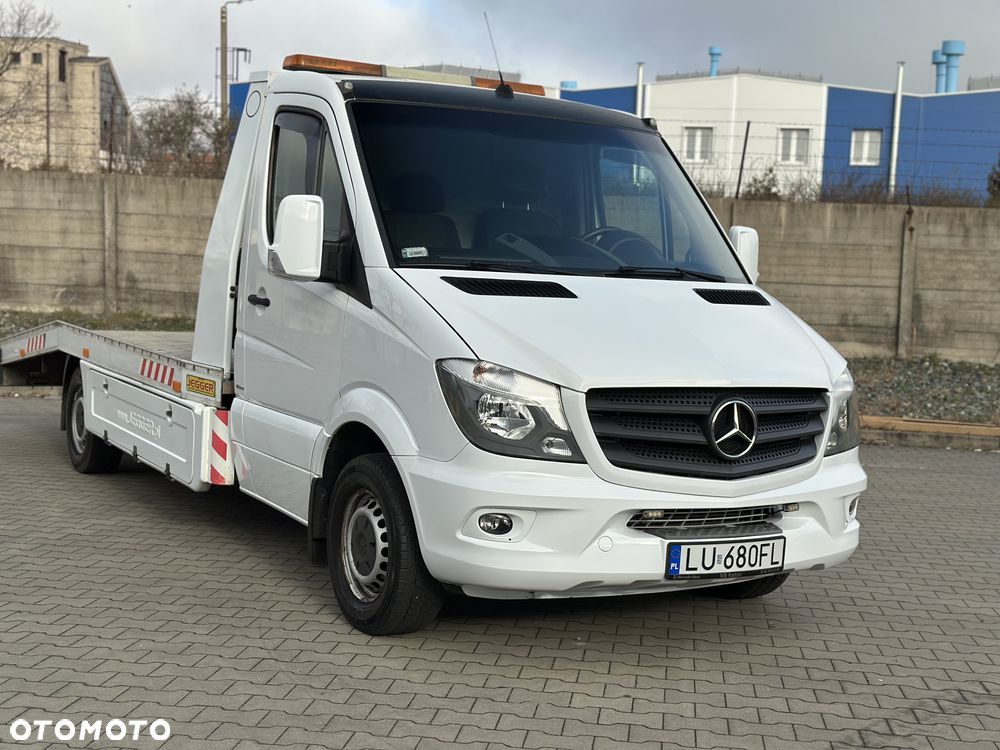 Mercedes-Benz Sprinter - 5