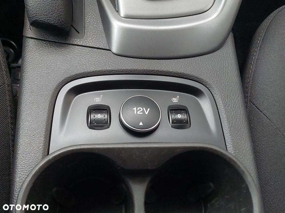 Ford Focus - 26