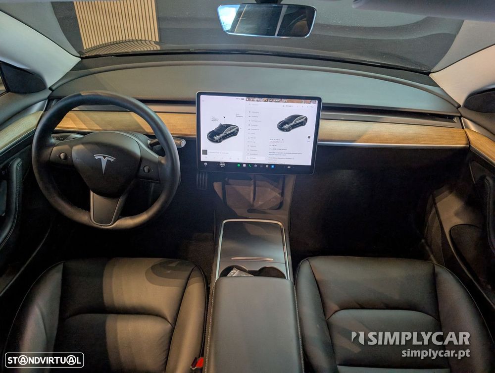 Tesla Model 3 - 10