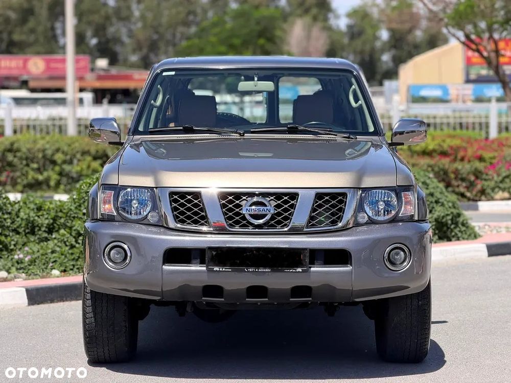 Nissan Patrol - 4