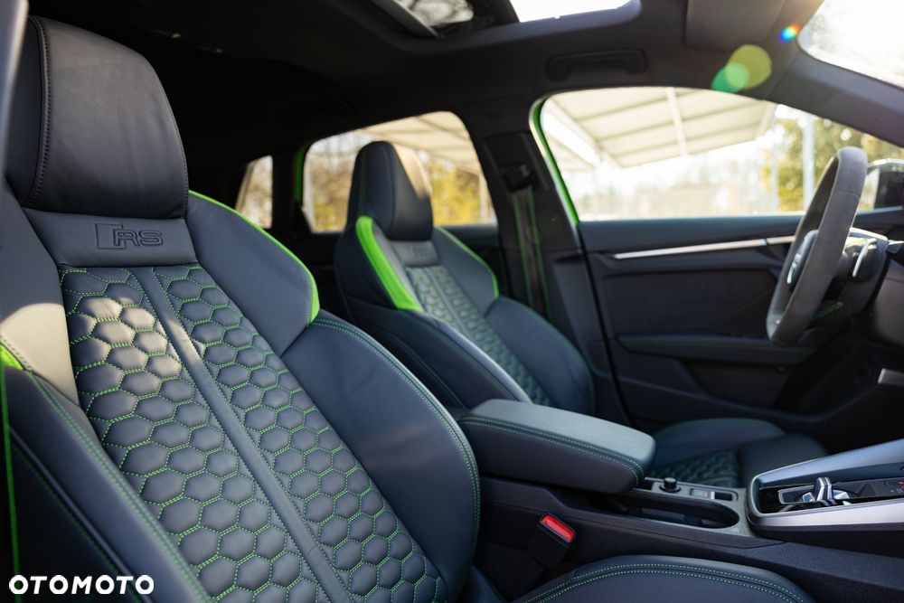 Audi RS3 Sportback - 13