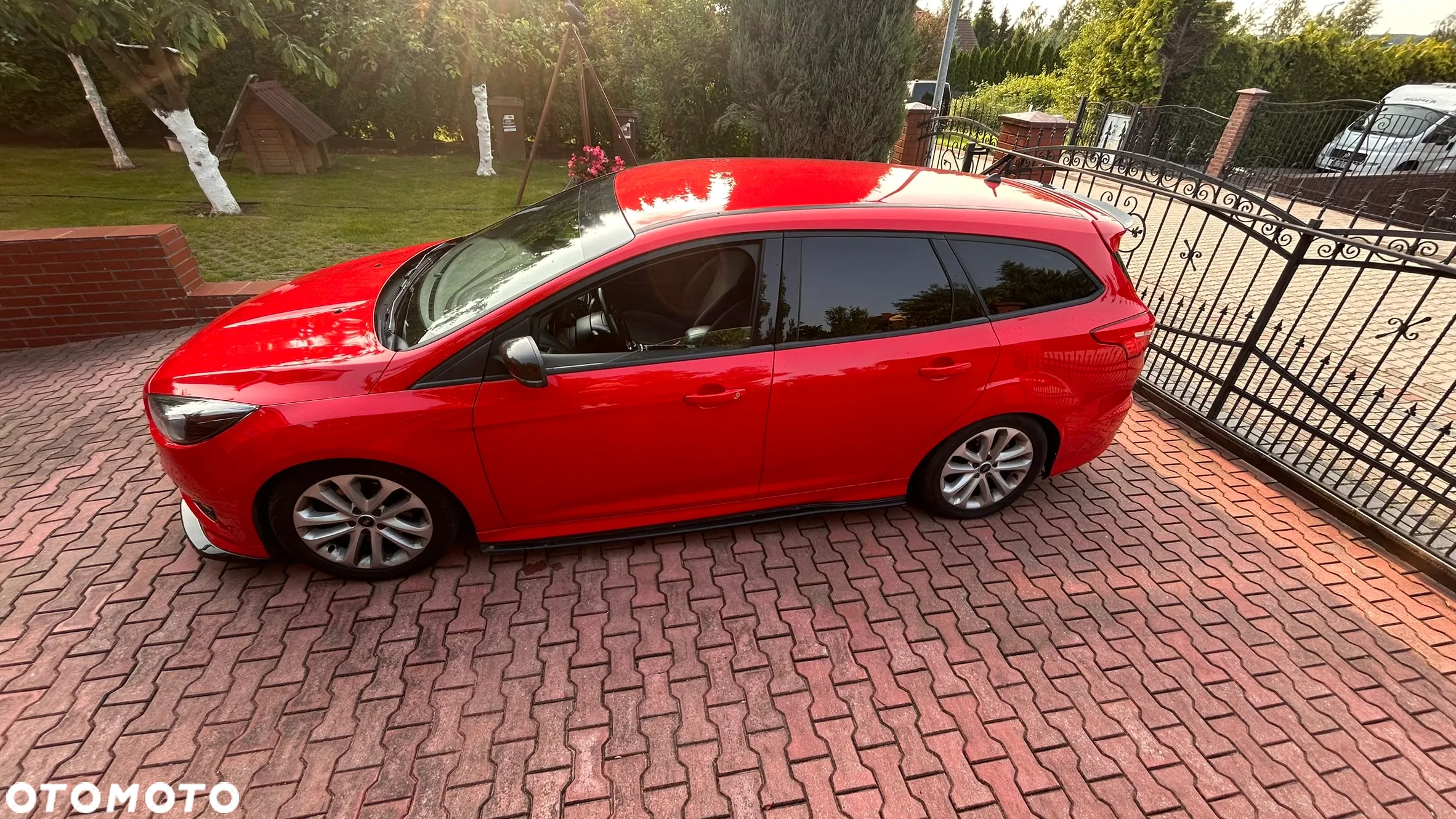 Ford Focus 1.5 EcoBoost Start-Stopp-System ST-LINE - 2