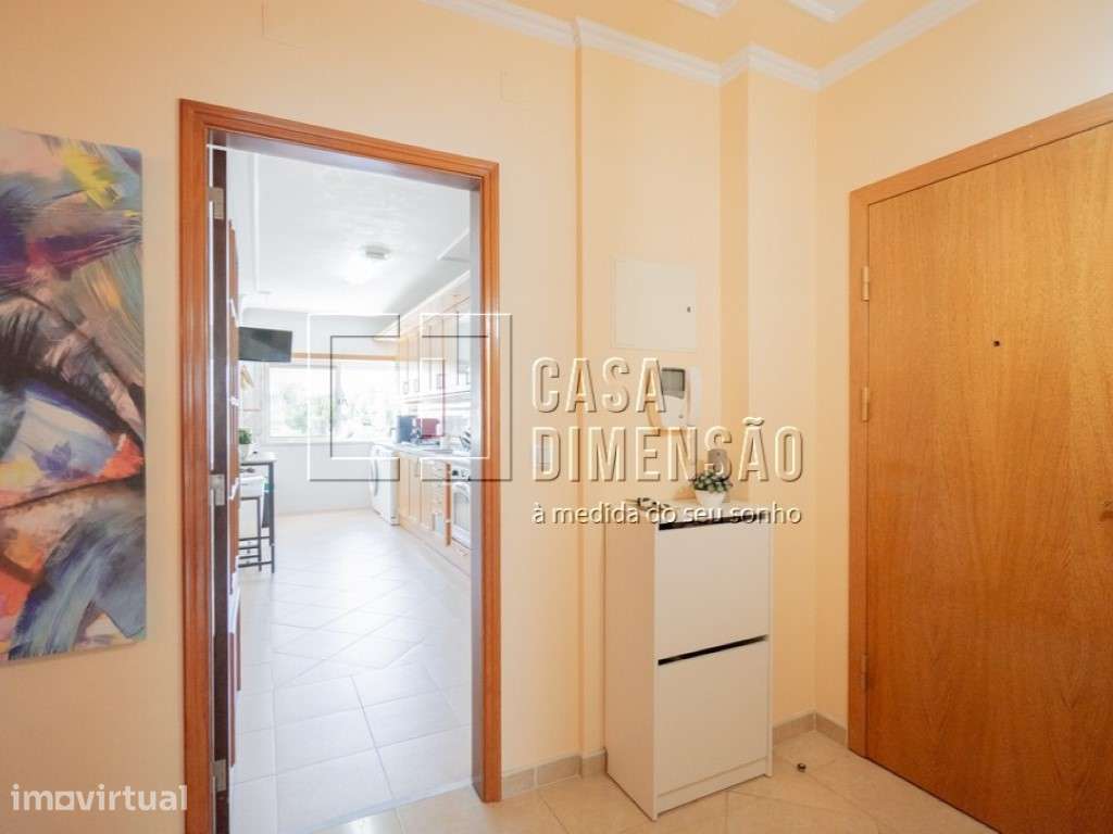 Apartamento de tipologia T3 com Garagem e Varandas, em Vila Franca ... - Grande imagem: 3/58