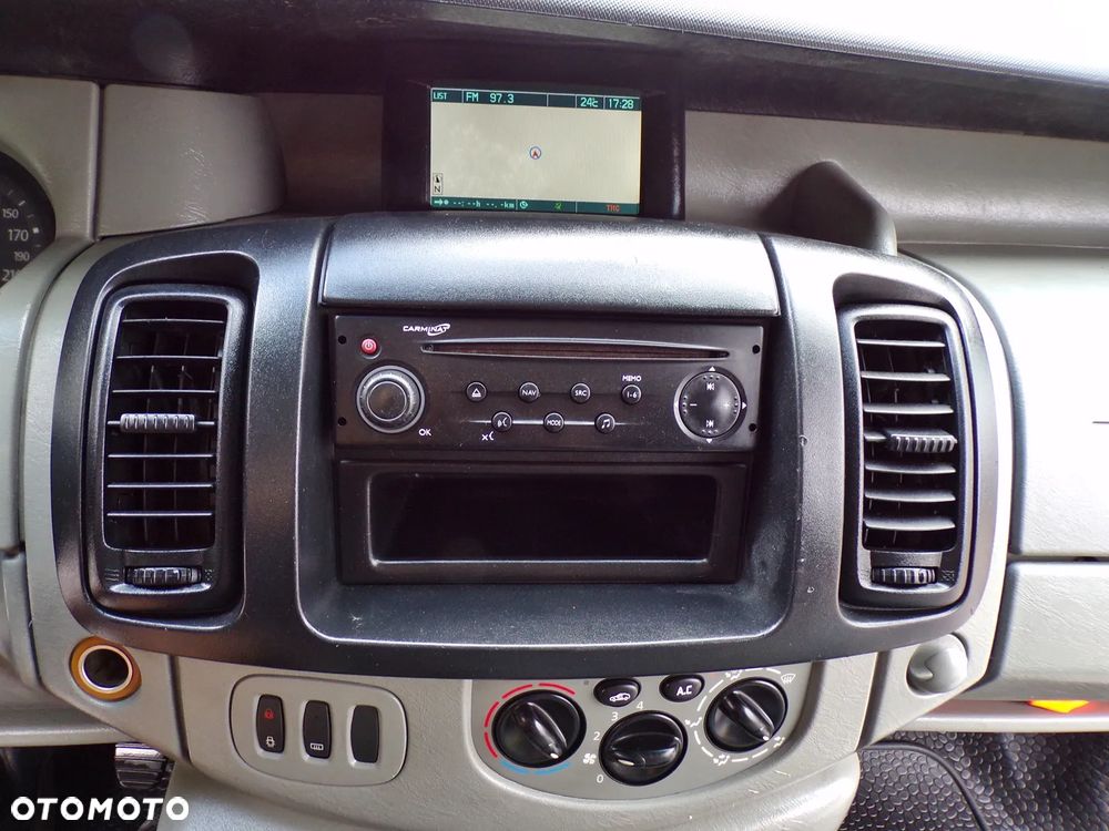 Renault TRAFIC LONG - 19