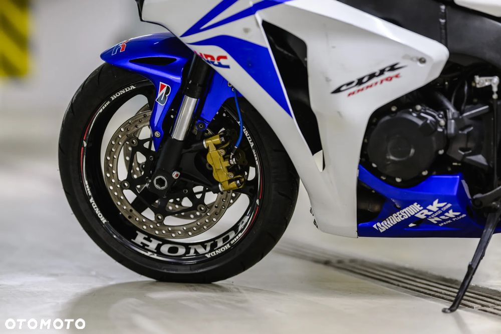 Honda CBR - 11