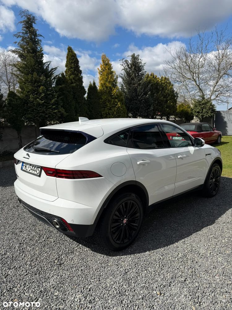 Jaguar E-Pace 2.0 i4D AWD - 3