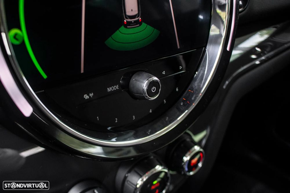 MINI Countryman One D Essential - 25