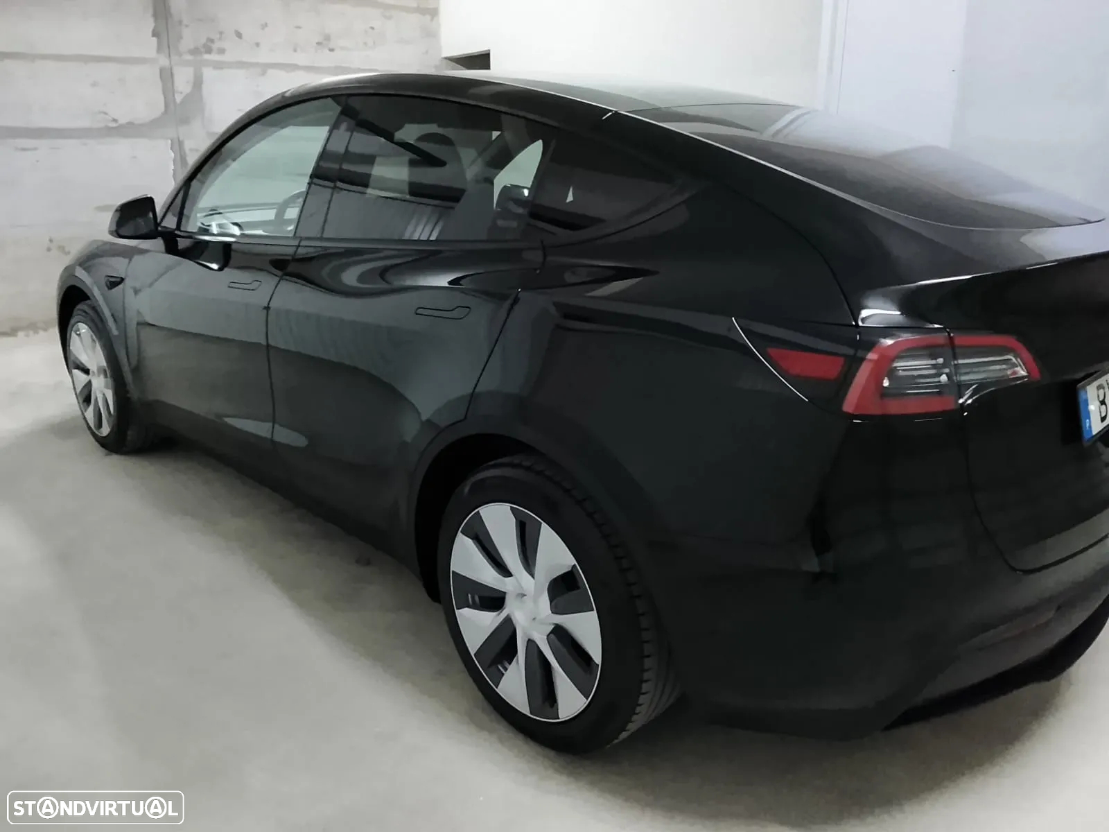 Tesla Model Y Tração Traseira - 2